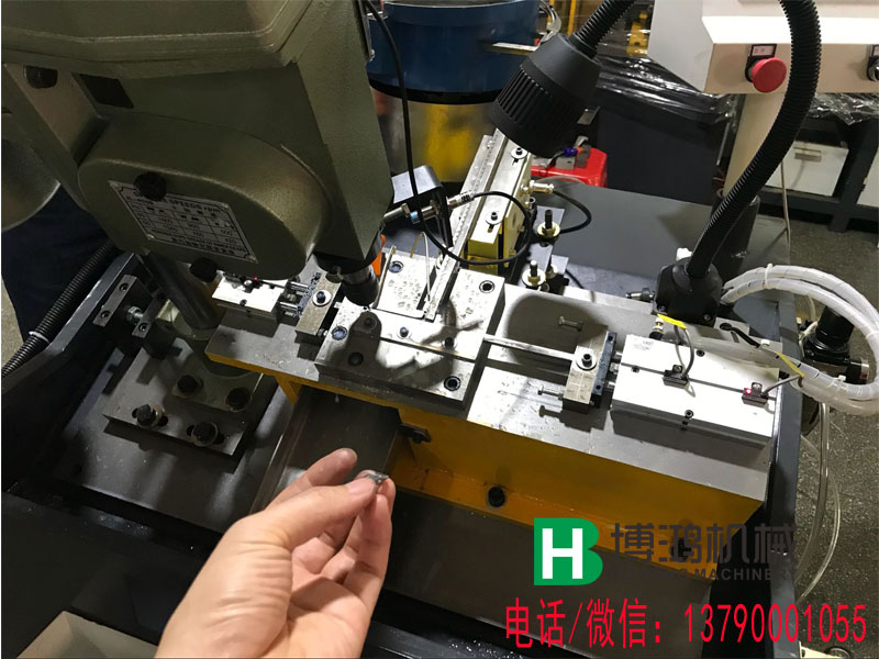 沖壓件攻絲機圖 沖壓件攻絲機圖